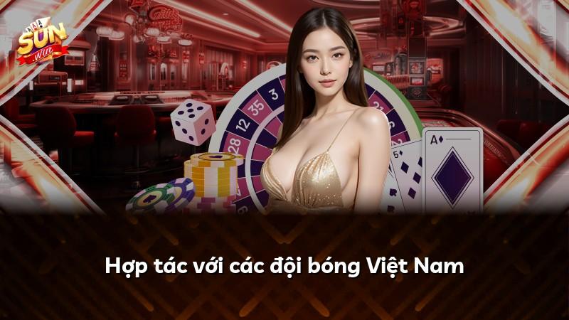 Hợp tác với các đội bóng Việt Nam